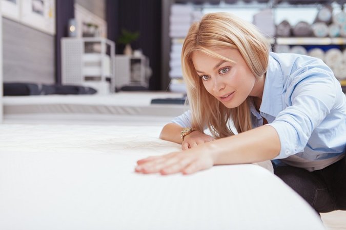 Tissu pour housses de matelas : Comment choisir le meilleur matériau pour un sommeil parfait ?